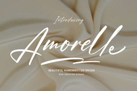 Amorelle: A Typeface That Breathes Romance Into Design